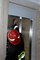 بالابر حمل بار در چاله آسانسور جان یک نفر را گرفت