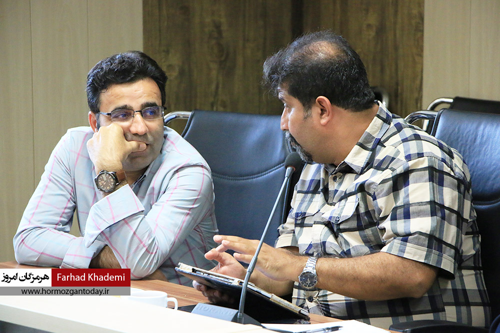 گزارش تصویری : نشست فعالان فضای مجازی استان هرمزگان با مدیرکل فرهنگ و ارشاد