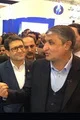 وزیر راه و شهرسازی از غرفه منطقه ویژه بندر شهید رجایی دیدن کرد