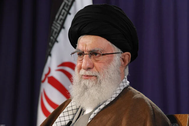 با دشمن وحشی جز با اقتدار و از موضع قدرت نمی‌توان سخن گفت/آنکه باید برود رژیم صهیونیستی است