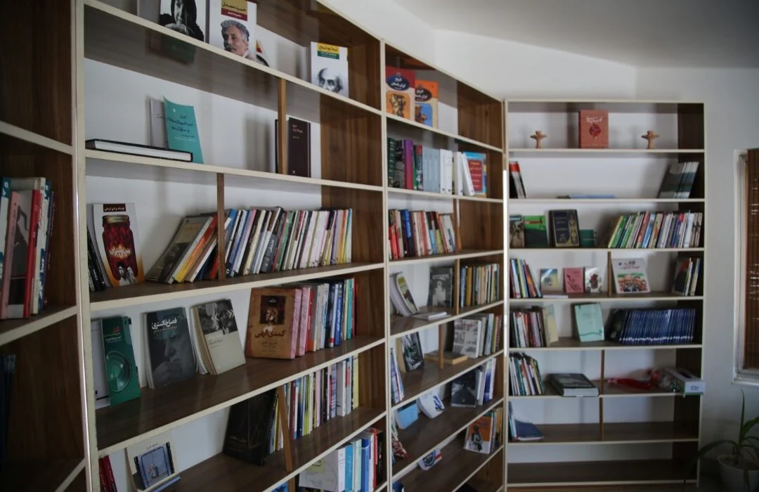 افتتاح کتابخانه «کار و اندیشه» در منطقه ویژه اقتصادی خلیج فارس
