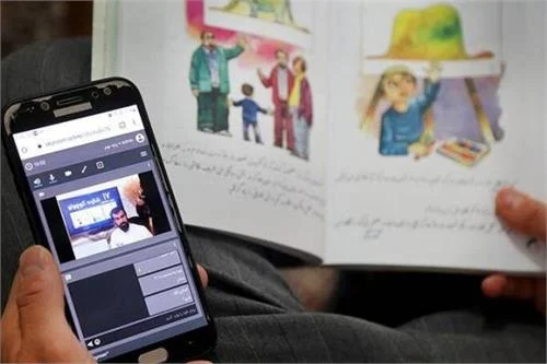 اهدای کمکهزینه خرید تبلت به دانش آموزان نیازمند توسط مجتمع فولاد هرمزگان
