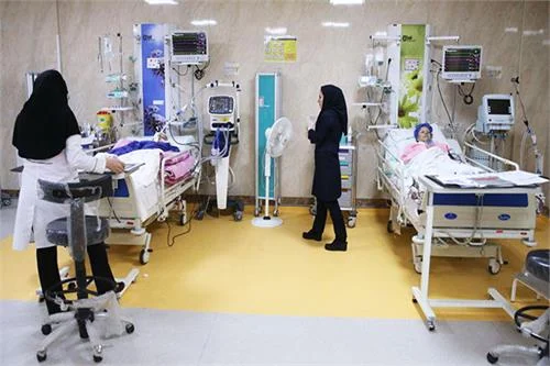 بیش از ۸ میلیارد تومان برای درمان بیماران تحت حمایت کمیته امداد استان هزینه شد / هزینههای بالای درمانی یکی از دغدغههای اصلی نیازمندان هرمزگانی