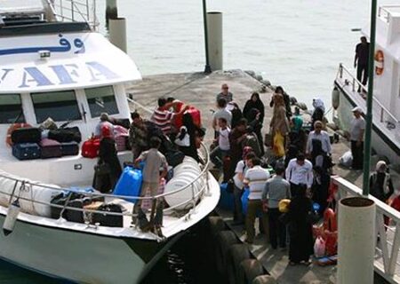 تردد مسافران با قایق‌های غیرمجاز برای پرداخت نکردن هزینه تست فوری کرونا خطرساز است