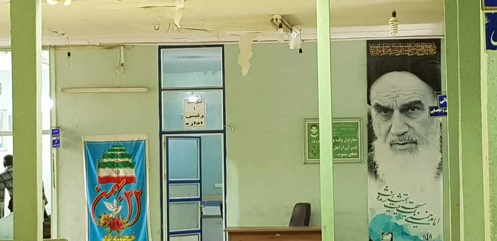 تصاویری دردناک از یکی از ساختمانهای اداری بنیادشهید در بندرعباس!