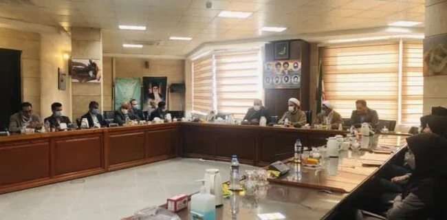دیدار مسئول حوزه نمایندگی ولی فقیه سازمان شیلات ایران با جمعی از کارکنان اداره کل شیلات استان هرمزگان