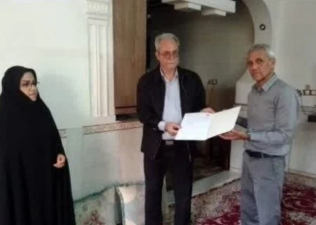 واگذاری ۱۰ قطعه زمین مسکونی به خانواده شهدا در قشم