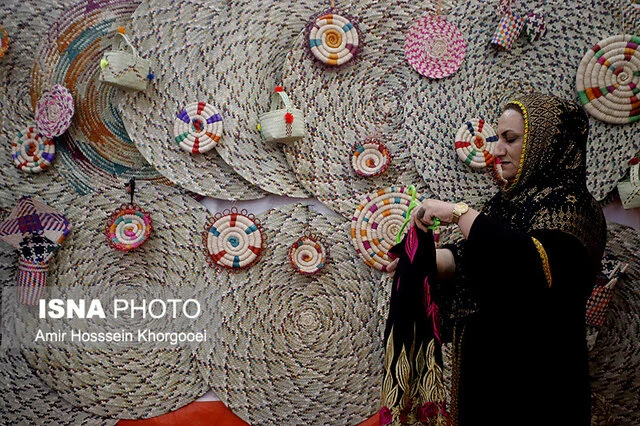 آغاز به کار نمایشگاه دائمی صنایع دستی در بندرعباس