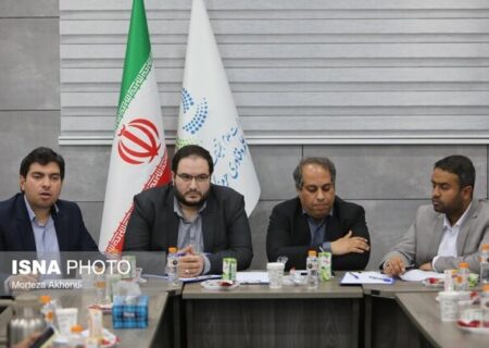 به دنبال افزایش بهره وری و اشتغالزایی هستیم
