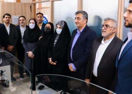 بهره برداری از سامانه ارتباط مردمی ۱۳۷ شهرداری بندرعباس