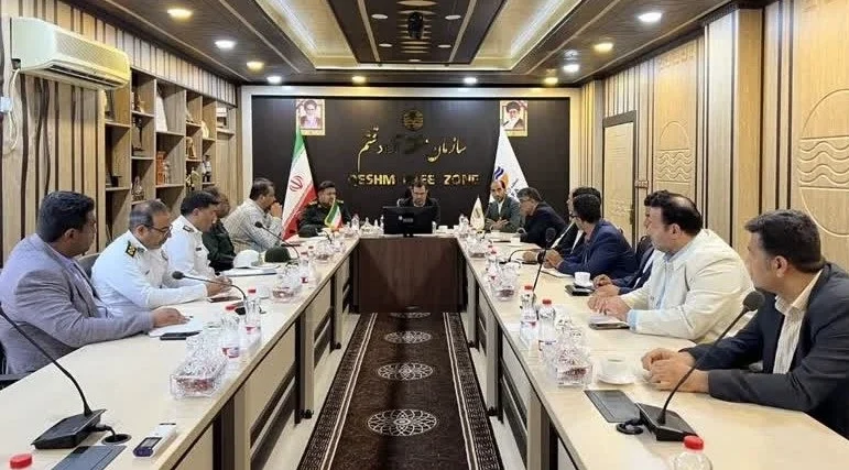 همافزایی دستگاههای نظامی و انتظامی قشم به منظور تأمین امنیت گردشگران