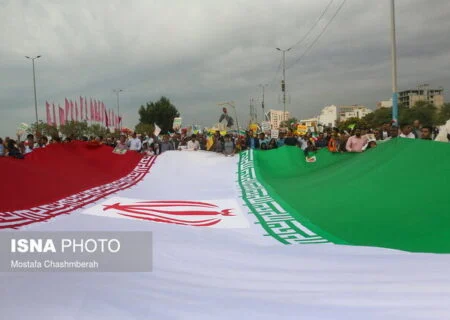 یوم الله ۲۲ بهمن مظهر شکوه ملت ایران است
