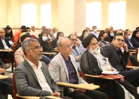 از ۳۰ سال خدمت صادقانه دکتر امید صفا تقدیر شد