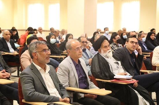 از ۳۰ سال خدمت صادقانه دکتر امید صفا تقدیر شد