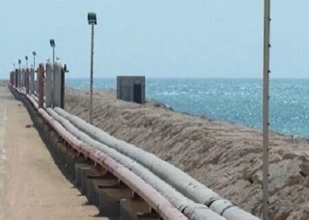 بهره‌برداری از طرح سوخت رسانی به کشتی‌های عبوری در قشم