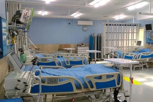 ترخیص دانشآموزان بندرعباس با حال مساعد از بیمارستان