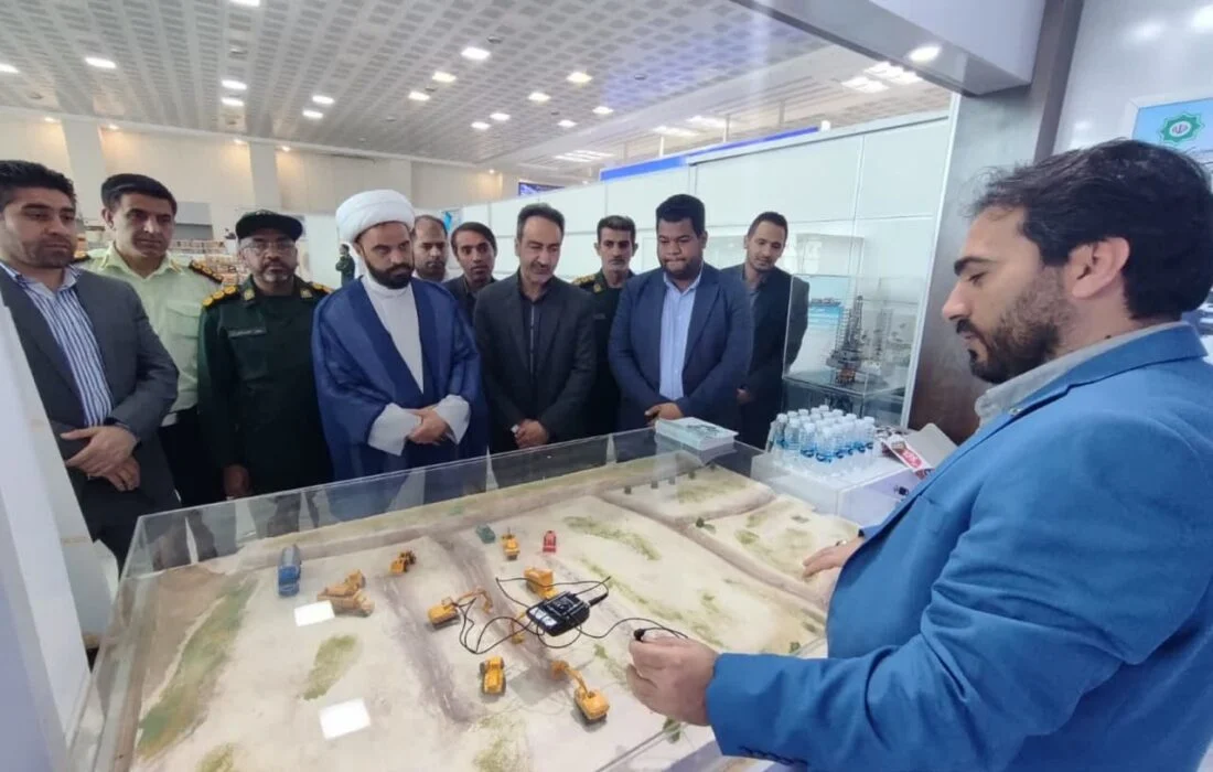 نمایشگاه دستاوردهای قرارگاه سازندگی خاتمالانبیا در فرودگاه قشم برگزار شد