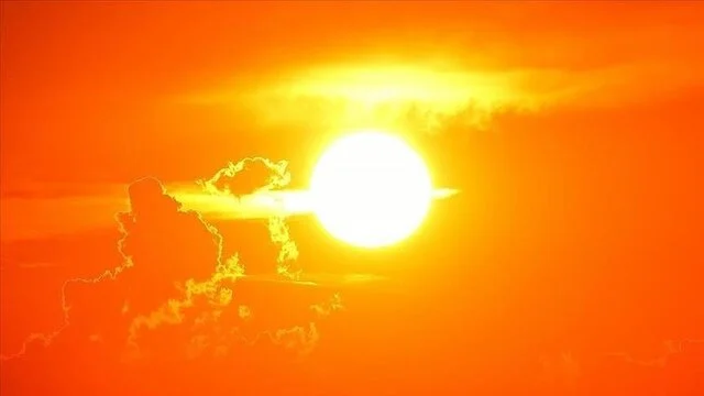 هرمزگان گرمتر میشود/احتمال بارش پراکنده باران وجود دارد