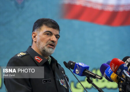 رادان مطرح کرد:
                                تبدیل نگاه برخوردی از شرعی به قانونی در بحث حجاب و عفاف