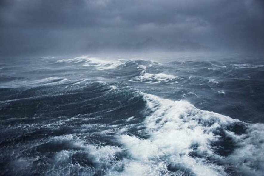 کارشناس هواشناسی استان هرمزگان:
                                خلیج‌فارس مواج می‌شود/اختلال در ترددهای دریایی محتمل است