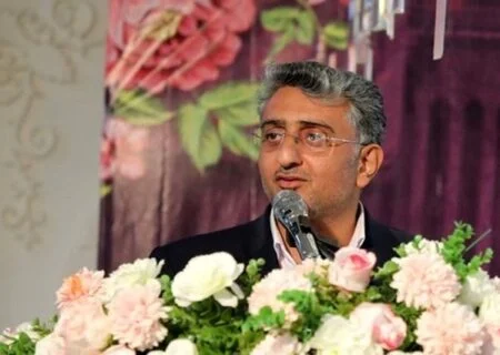 کارگران تنظیف و فضای سبز با اخلاق نیکو می‌توانند برند شهرداری بندرعباس در محلات باشند