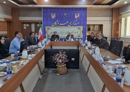 استاندار هرمزگان:
                                به دنبال تک رقمی کردن نرخ بیکاری در سطح استان هرمزگان هستیم