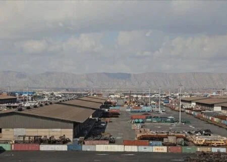 تکلیف ۴۲۶ کانتینر لوازم خانگی خارجی به کجا رسید؟