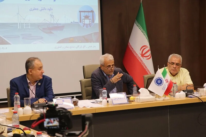 رئیس اتاق بازرگانی هرمزگان:
توان اقتصادی، محیطی و زیرساختی هرمزگان پیشران اقتصاد ملی است