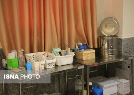 رئیس دانشگاه علوم پزشکی هرمزگان:
                                با مراکز ارائه خدمات درمانی متخلف برخورد قانونی خواهد شد