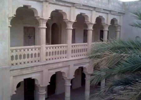مرمت قلعه خان و خانه کاظم در بستک پیگیری می‌شود