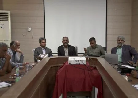 معاون ورزشی اداره کل ورزش وجوانان هرمزگان:
                                در حال تدوین برنامه ۲۰ ساله برای توسعه ورزش هرمزگان هستیم