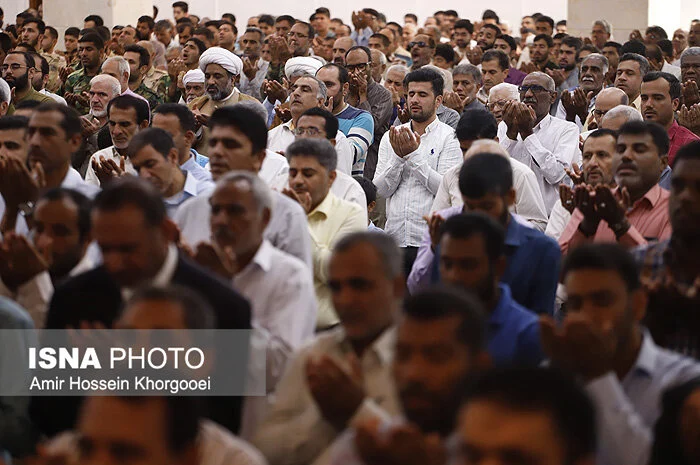نماینده ولی فقیه در استان هرمزگان:
                                با وحدت می توان ملت های مسلمان را از بند گرفتاری‌ها نجات داد