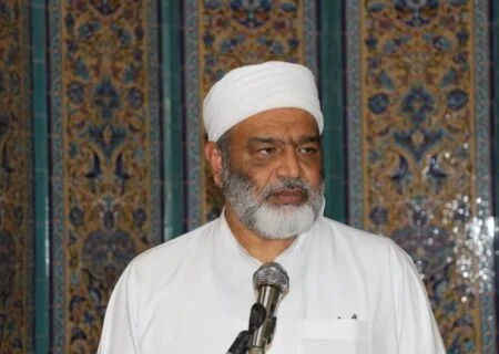 امام جمعه اهل سنت و جماعت بندرعباس:
                                قیام امام حسین در جهت نهادینه کردن حق تعیین سرنوشت بود