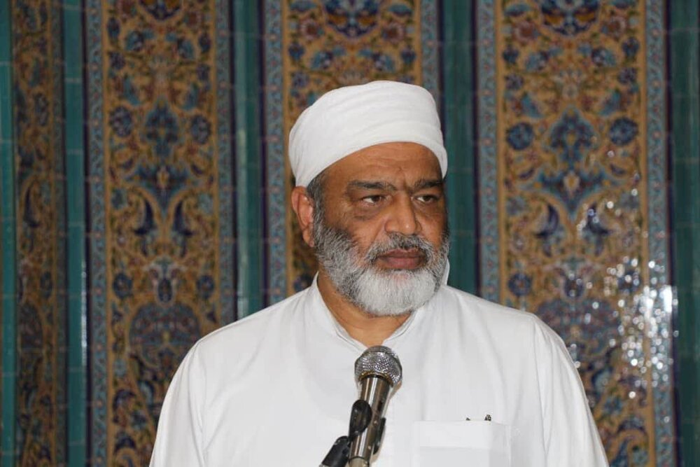 امام جمعه اهل سنت و جماعت بندرعباس:
                                قیام امام حسین در جهت نهادینه کردن حق تعیین سرنوشت بود