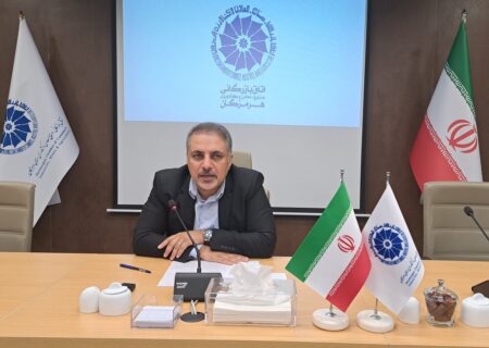 دبیرکل اتاق بازرگانی هرمزگان:
                                اتاق بازرگانی هرمزگان هیچ موضوع پنهانی ندارد/ضرورت فعال‌سازی کارت بازرگانی شرکت های بزرگ
