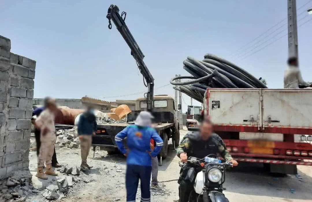 ماجرای ادعای دروغ تخریب منازل مردم در روستای کلاهی هرمزگان/ کشف بیش از ۳۰۰ هزار لیتر گازوئیل