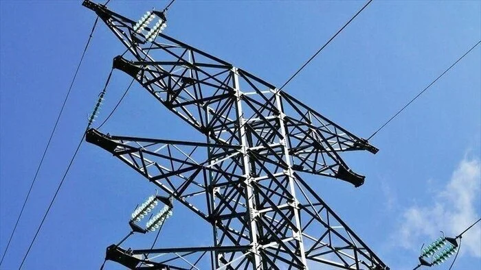 مدیرعامل شرکت توزیع برق هرمزگان خبرداد
                                اختصاص ۲۱ میلیارد تومان پاداش به مشترکان برق هرمزگانی