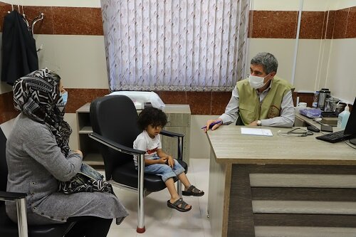 معاون بهداشتی دانشگاه علوم پزشکی هرمزگان خبرداد
                                شناسایی ۱۷۱۶ نفر مبتلا به فشارخون در هرمزگان