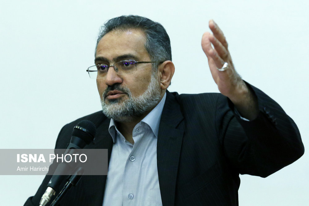 معاون پارلمانی رئیس جمهور:
                                جنایات آمریکا باید برای مردم بازگو و تبیین شود