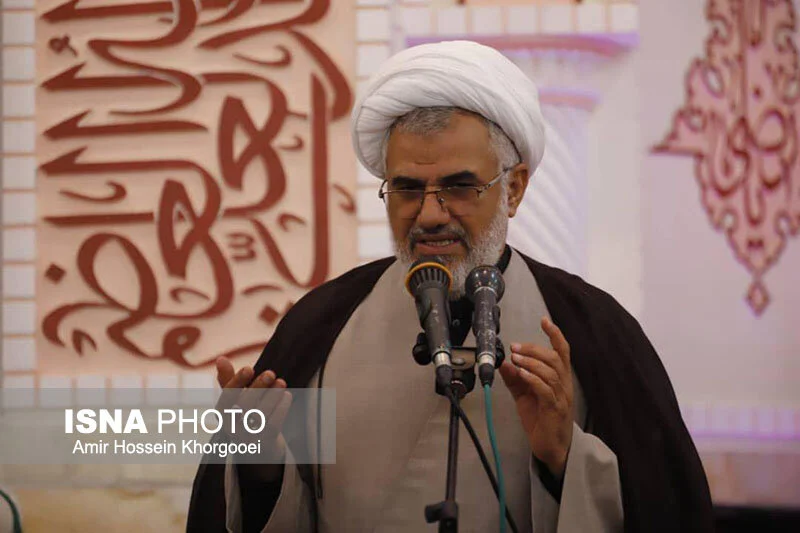 نماینده ولی فقیه در استان هرمزگان:
بیتوجهی مدیران به امر به معروف مورد پیگیری نهادهای نظارتی قرار میگیرد