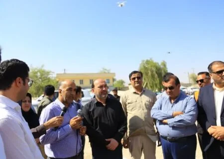 آغاز عملیات اجرایی احداث آبشیرینکن ۸۰۰۰ مترمکعبی بندرچارک