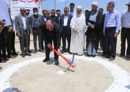 آغاز عملیات احداث خط انتقال آب به لافت و ۷ روستای قشم