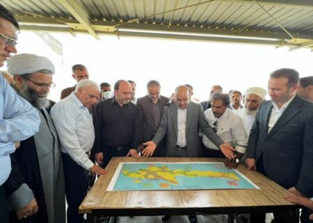 استاندار هرمزگان:
                                آبرسانی به قشم مهمترین اولویت دولت در این شهرستان است