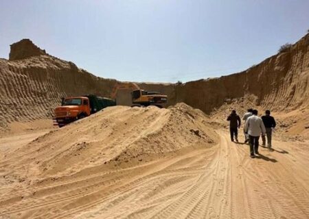 استاندار هرمزگان خبرداد
                                ساخت  ۱۵ هزار واحد مسکونی در بندرعباس