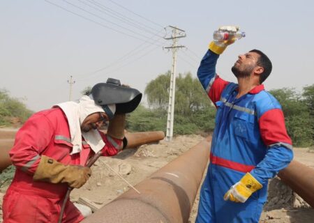 انتقال بیش از ۲ میلیارد متر مکعب گاز با وجود گرمای طاقت‌فرسا