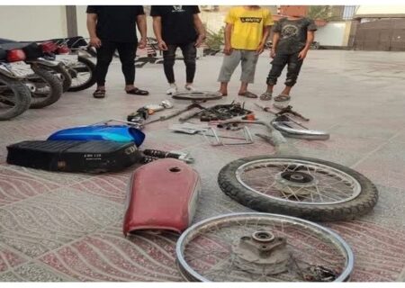 انهدام باند سارقان موتور سیکلت و قطعات خودرو در بندرلنگه