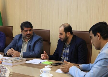با برنامه‌های کتاب محور ، تاریخ پر افتخار هرمزگان را جهانی می‌کنیم