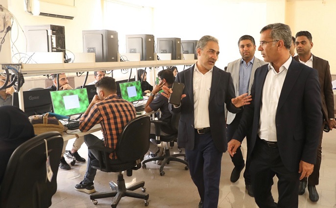 بازدید مسئولان استان از مراحل جذب نیروی انسانی شرکت نفت ستاره خلیج فارس