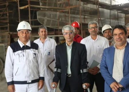 به تولیدکنندگان داخلی اعتماد داریم و از آنها حمایت می کنیم