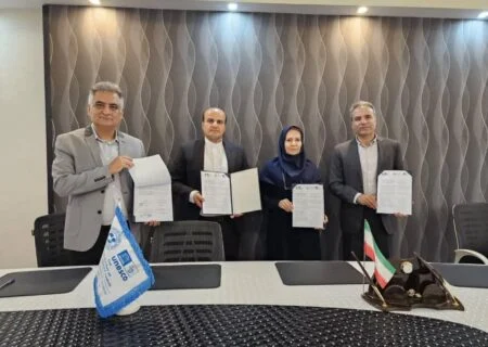 تفاهم‌نامه همکاری ژئوپارک جهانی قشم و پژوهشکده علوم زمین امضا شد